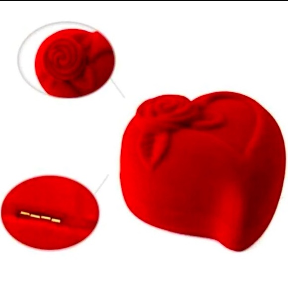 Luxurious 3ct Diamond Ring S925 Stamped! - Picture 5 of 8